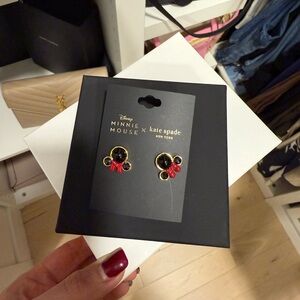 NEW Kate Spade Minnie earrings 🐭